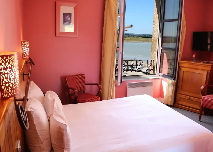 La Mère Poulard Hotel 3*