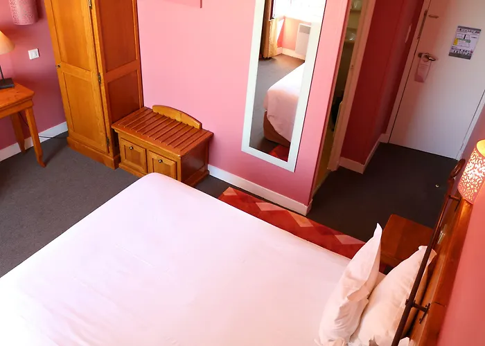 La Mère Poulard Hotel Mont St. Michel