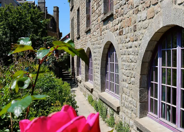 Hotel La Mère Poulard 3*