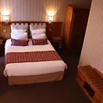 Hotel La Mere Poulard 3*