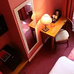 Hotel La Mere Poulard Mont-Saint-Michel