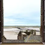 Hotel La Mere Poulard Mont-Saint-Michel