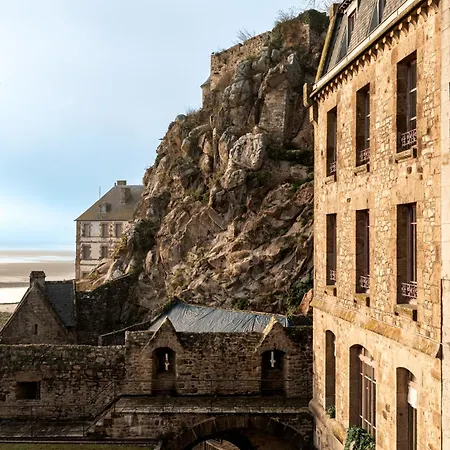 La Mere Poulard Hotel