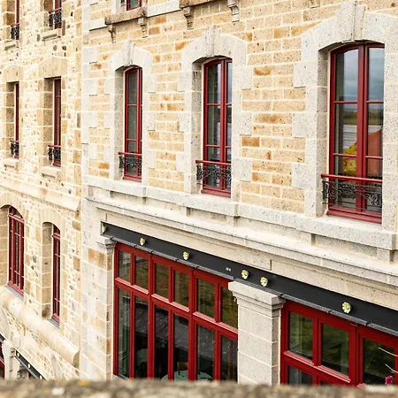 Hotel La Mere Poulard 3*