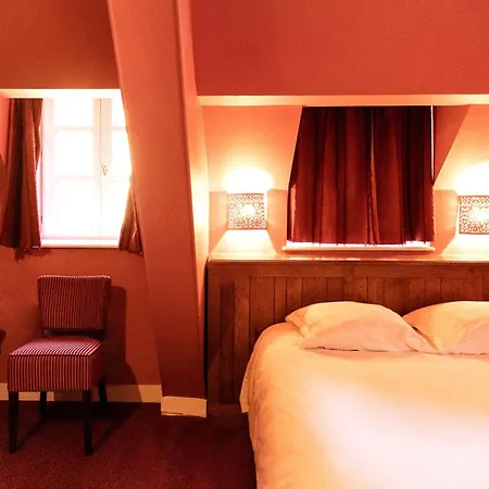 Hotel La Mere Poulard 3*