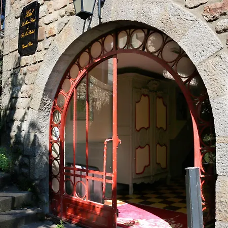 Hotel La Mere Poulard 3*