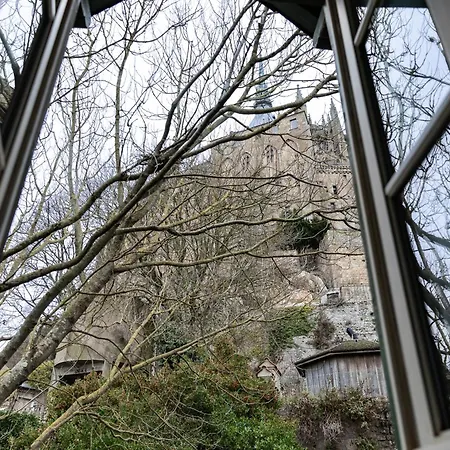 מלון La Mere Poulard 3*