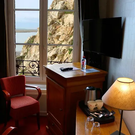 La Mère Poulard Hotel