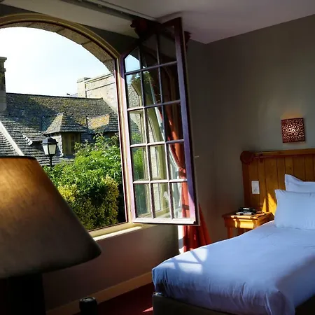 La Mère Poulard Hotel