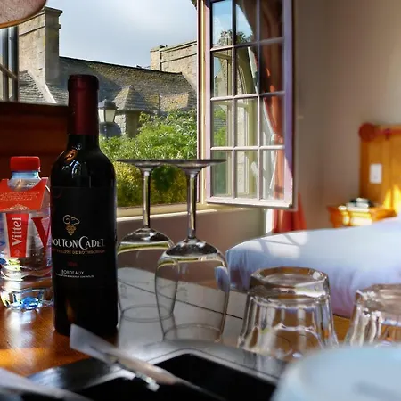 La Mère Poulard Hotel Mont St. Michel