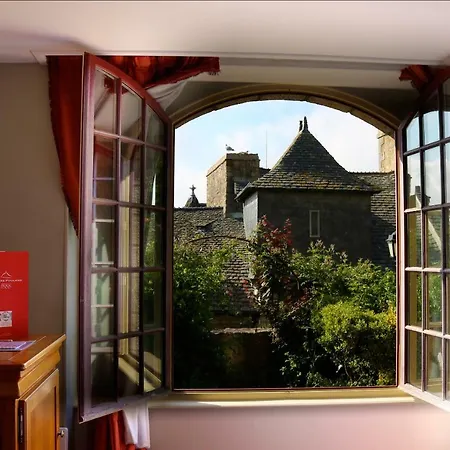 La Mère Poulard Hotel Mont St. Michel