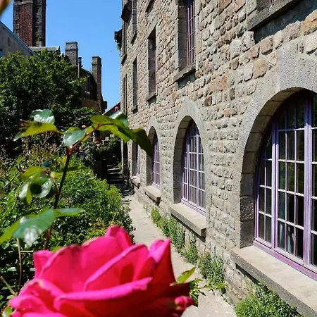 Hotel La Mère Poulard Mont St. Michel