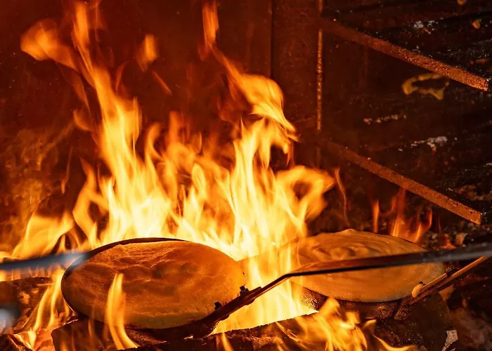 La Mere Poulard Отель