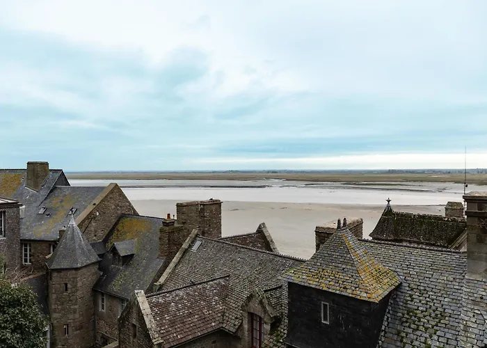 La Mere Poulard Отель